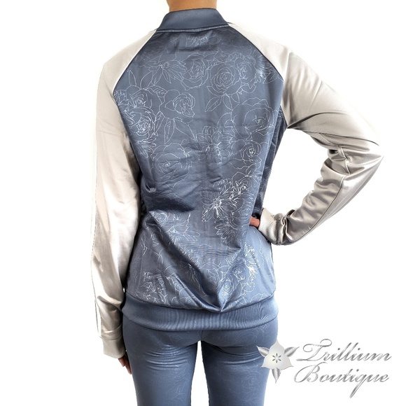 Adidas Women's Embossed Track Jacket Blue NWT! - Picture 5 of 5